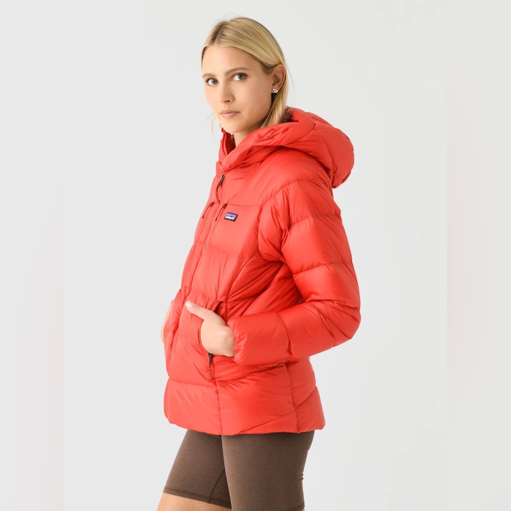 NWT Patagonia Fitz Roy Down Parka Hoody Coat Women's Size L Madder Red FA24 - Picture 2 of 16